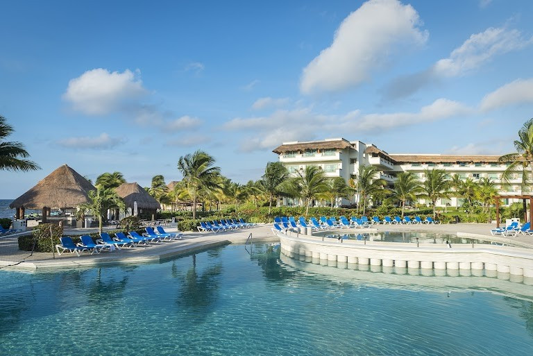 Playa Del Carmen Mexico 5 days/4 nights ALL INCLUSIVE meals drinks and alcohol