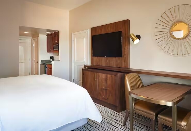 The Boulevard timeshare rental Las Vegas F1 Race 3 night studio