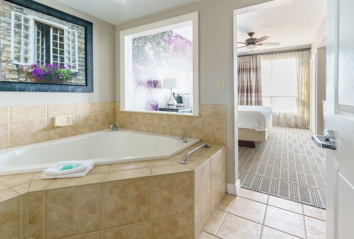 RESORT Wyndham Grand Desert SUPER BOWL. 2 Bedroom DELUXE 4 Nights.